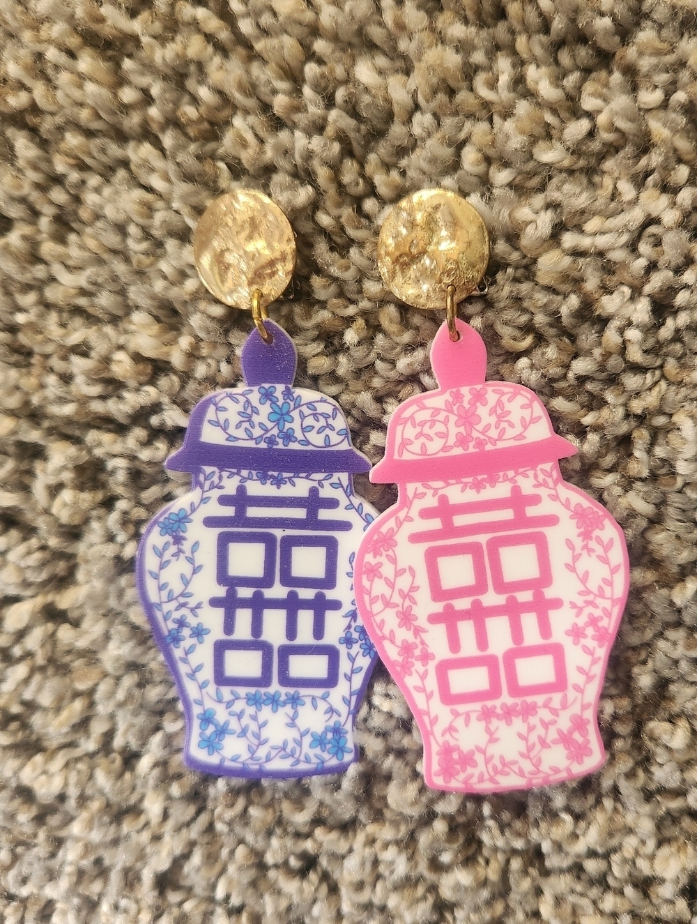 EUC Mismatched Blue & Pink Ginger Jar Clip-On Earrings with Gold Posts